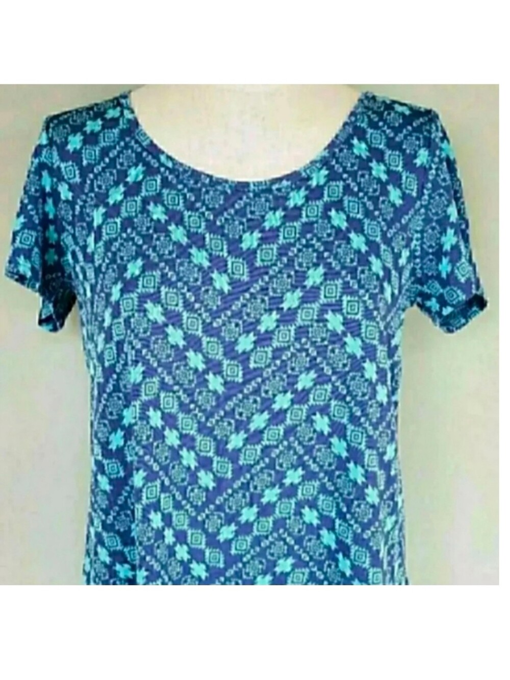 Lularoe Classic T